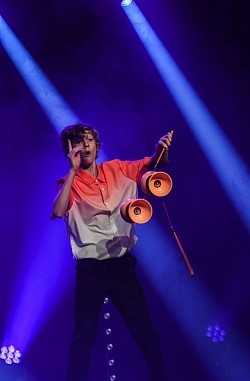 LÉO DIABOLO